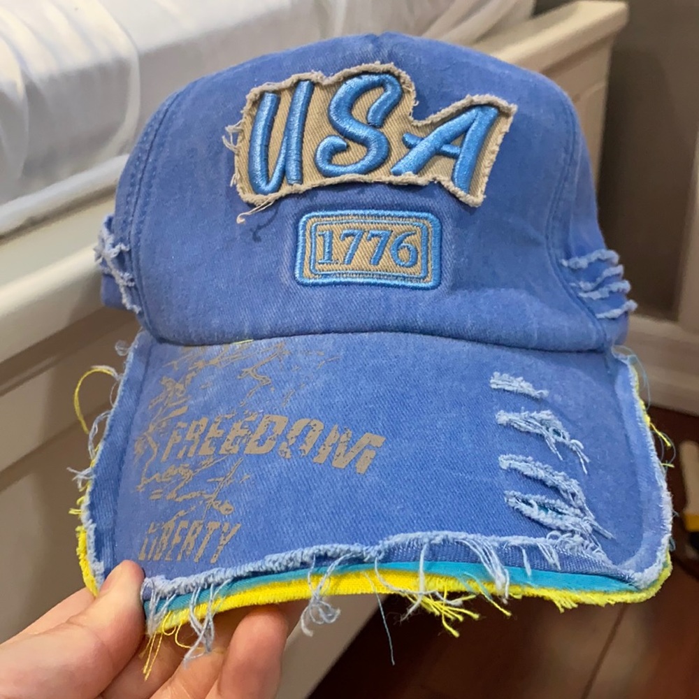DISTRESSED HAT
